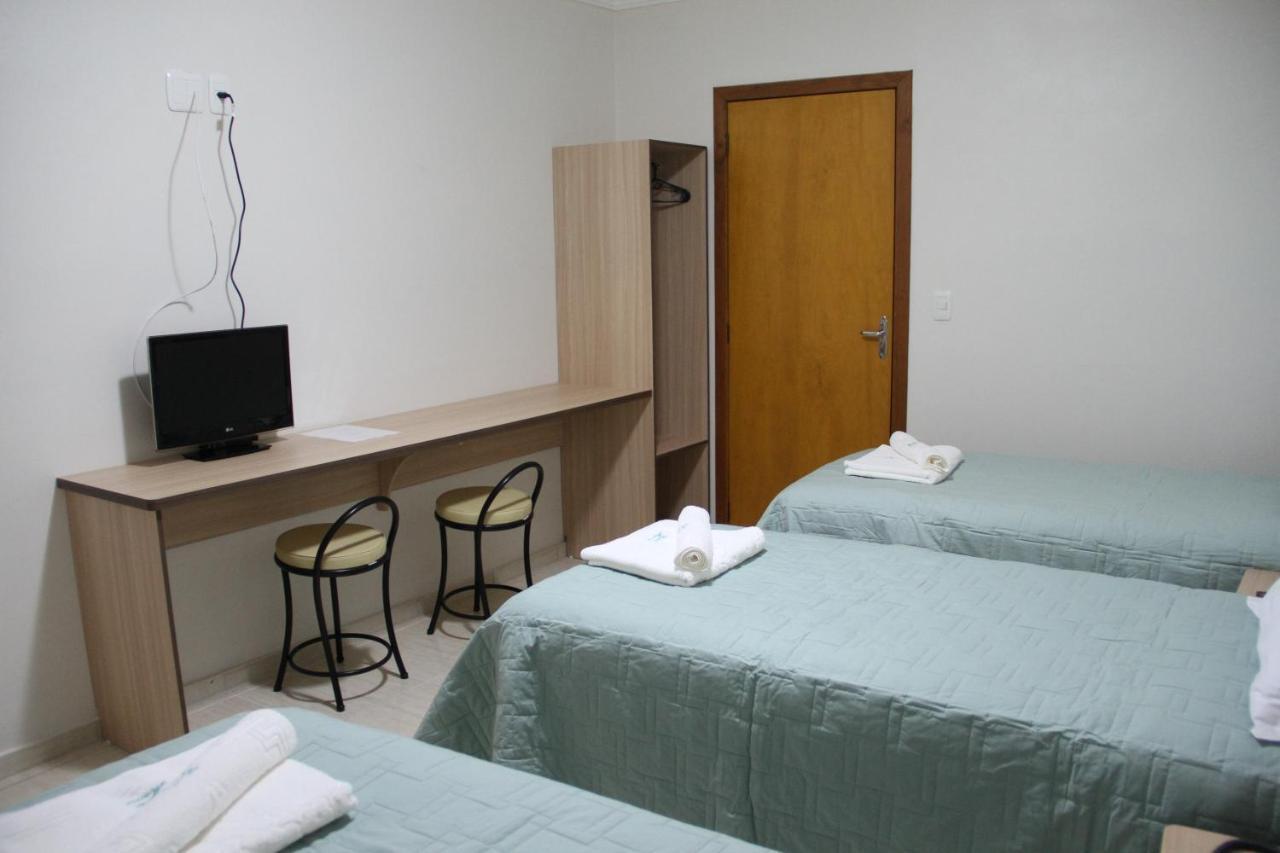 Hotel Monet Ерешим Екстериор снимка
